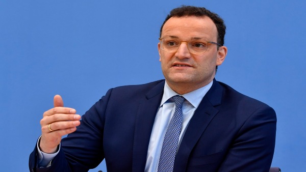 वैक्सीन सबसे पहले बने, इससे ज्यादा जरूरी है यह सुरक्षित हो: जर्मनी