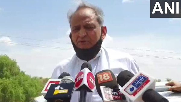 'हॉर्स ट्रेडिंग के रेट बढ़ गए हैं' 'हॉर्स ट्रेडिंग के रेट बढ़ गए हैं'