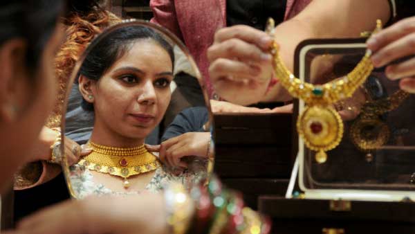 वैश्विक बाजार में सोने-चांदी की कीमत