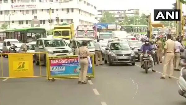 आवागमन पर किसी भी प्रकार का प्रतिबंध न लगाएं