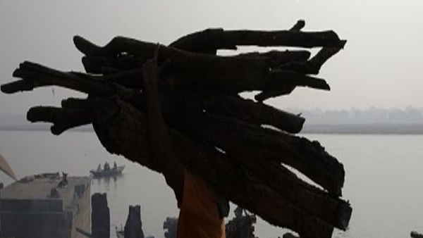 हर ओर होने लगी चर्चा