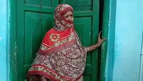 देवी-देवताओं के प्रति की थी अभद्र टिप्पणी