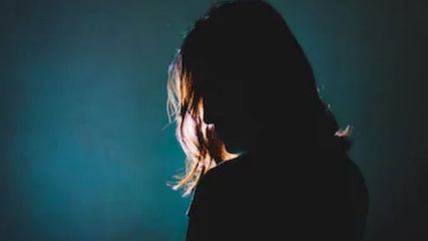 'जिस शहर में भी तैनात रहे, वहां बनाए महिलाओं से संबंध'