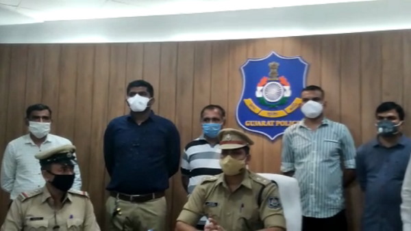 गिरफ्त में आई हत्यारी पत्नी