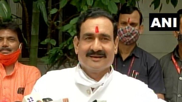 नीट और जेईई परीक्षा चौथी या पांचवीं क्लास की परीक्षा नहीं है