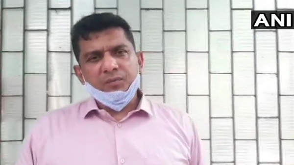 सुशांत सिंह राजपूत केस में बोले महाराष्ट्र के मंत्री- कुछ लोग पब्लिसिटी के लिए बीच में कूद रहे सुशांत सिंह राजपूत केस में बोले महाराष्ट्र के मंत्री- कुछ लोग पब्लिसिटी के लिए बीच में कूद रहे