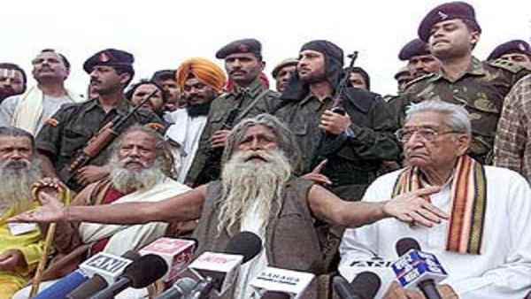 संत भी थे और जुझारू भी