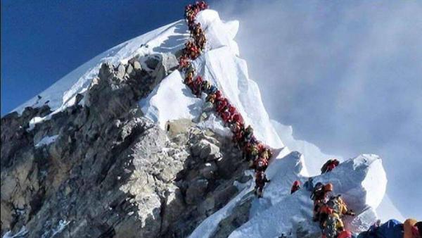 क्या अब माउंट एवरेस्ट हड़पना चाहता है चीन ? 