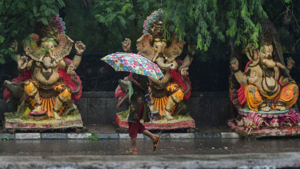 कुछ जगहों पर Yellow अलर्ट कुछ जगहों पर Yellow अलर्ट