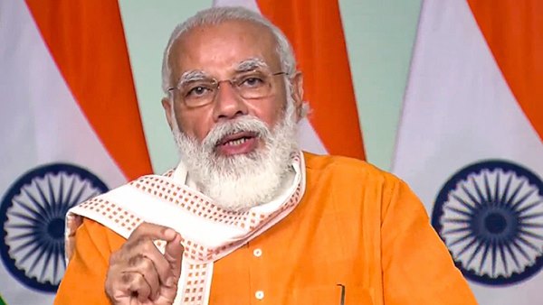 'क्या पीएम मोदी खुद को क्वारंटाइन करेंगे'