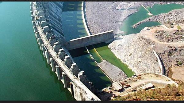 सरदार सरोवर के फुल होने में अभी समय