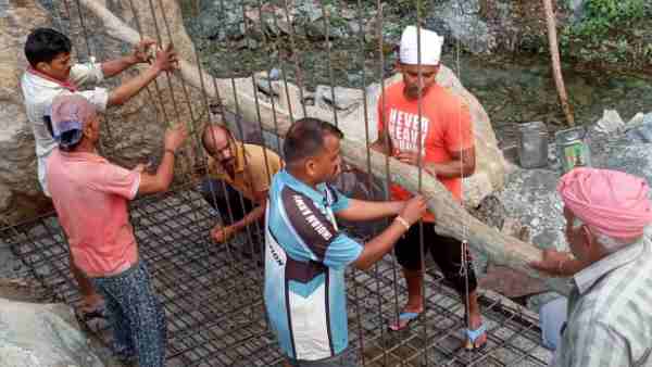 लॉकडाउन के नियमों का किया पूरा पालन