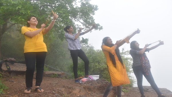 दो हजार पौधे लगाने का लक्ष्य