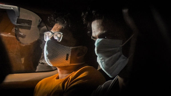 सुशांत के दोस्त व स्टाफ से पूछताछ