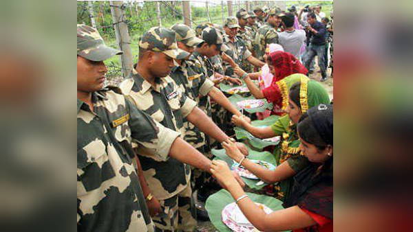 rakhi for soldiers