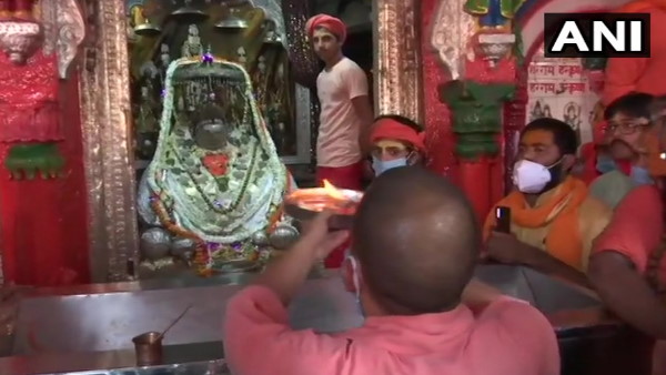 CM Yogi Adityanath took stock of arrangements in Ayodhya