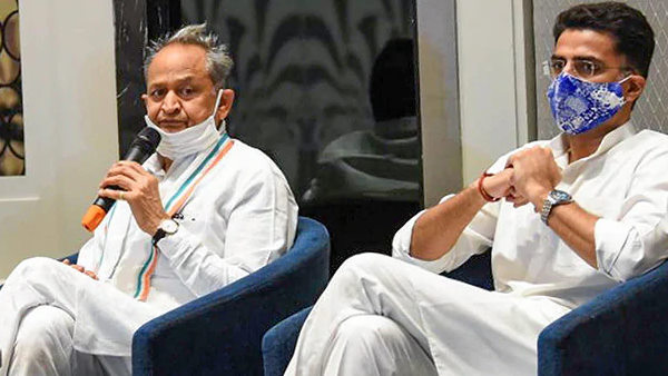 पूर्व की बैठकों में नहीं आए थे पायलट पूर्व की बैठकों में नहीं आए थे पायलट