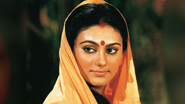 दीपिका चिखलिया 1987 में 'रामायण' से हुई फेमस दीपिका चिखलिया 1987 में 'रामायण' से हुई फेमस