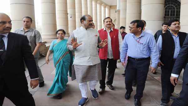 प्रश्नकाल होने-ना होने पर मंथन