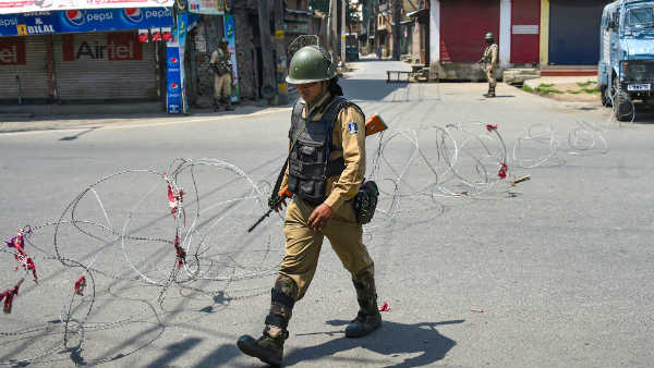 पत्‍थरबाजी की घटनाओं में कमी 