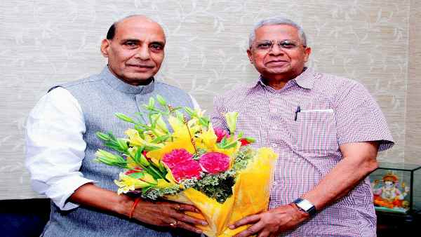 तथागत रॉय का गैर-राजनीतिक करियर