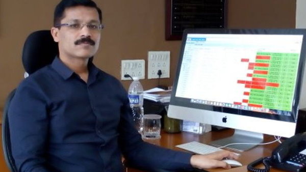 गरीब किसान के बेटे से लेकर आईएएस तक का सफर आसान ना था