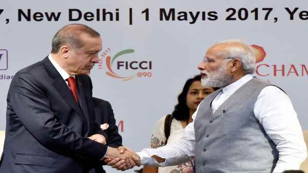 हाल तक दोनों देशों के व्यापारिक रिश्ते अच्छे रहे हाल तक दोनों देशों के व्यापारिक रिश्ते अच्छे रहे