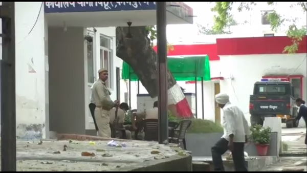 a 13 year old girl abducted by neighbor from kanpur a 13 year old girl abducted by neighbor from kanpur