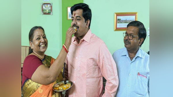 Rishi Anand of Dumka Rishi Anand of Dumka