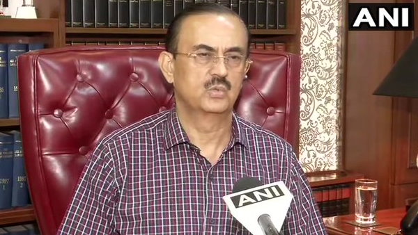 पोस्टमार्टम रिपोर्ट पर सुशांत के पिता के वकील ने उठाए सवाल