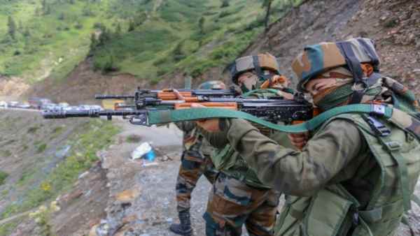 पहली बार दुश्मनों के दात खट्टे करेंगी महिला सैनिक 