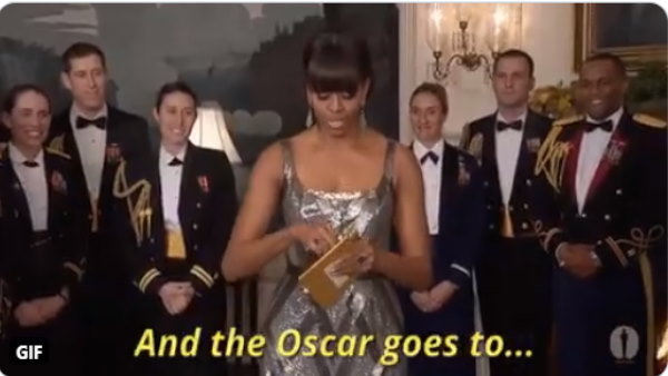 बच्ची दो बार करती है ये मजाक