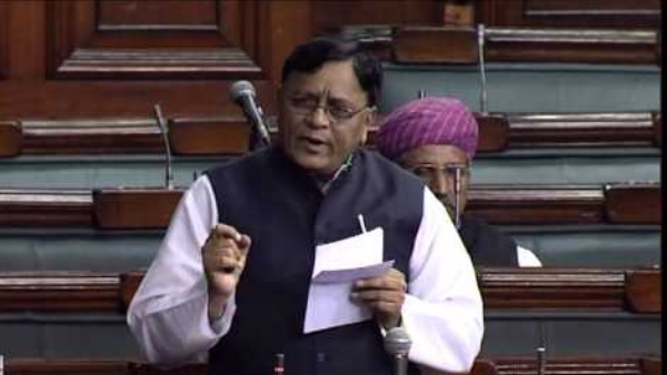 कोरोना से कई पूर्व सांसदों का भी हो चुका है निधन