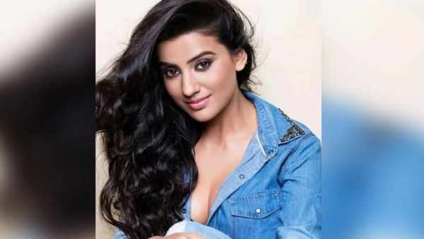 अक्षरा सिंह ने दिया करारा जवाब