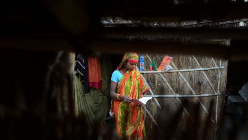 बिहार चुनाव: हर घर बिजली-शौचालय का दावा कितना सच 