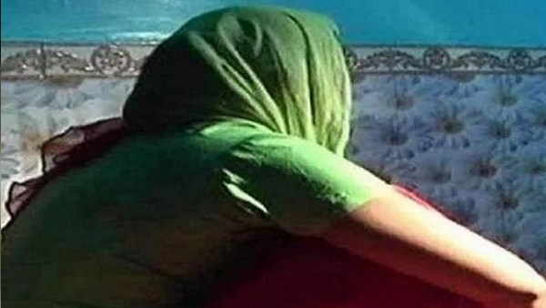 पिछले 4 साल से बना रहा था शारीरिक संबंध