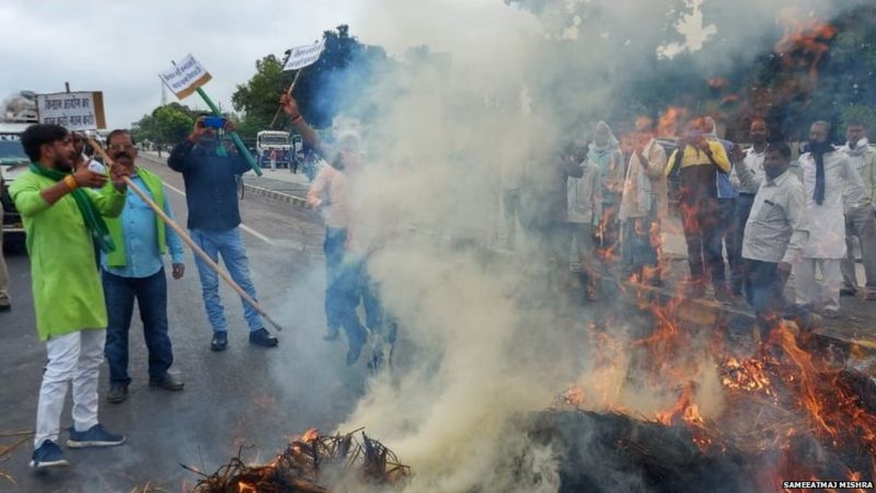 बिहार चुनाव: किसानों की नाराज़गी क्या एनडीए पर भारी पड़ेगी? बिहार चुनाव: किसानों की नाराज़गी क्या एनडीए पर भारी पड़ेगी?