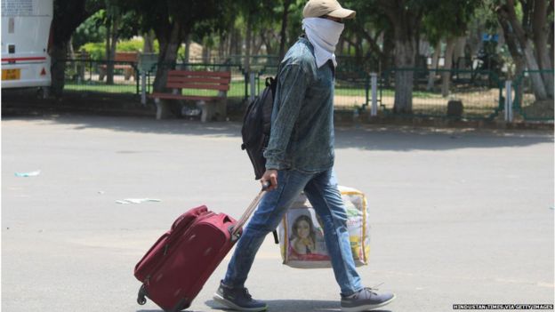 कोरोना: क्या भारत में लॉकडाउन पूरी तरह से नाकाम साबित हुआ?