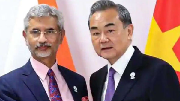  दोनों देशों के बीच संवाद जारी रखने पर सहमति