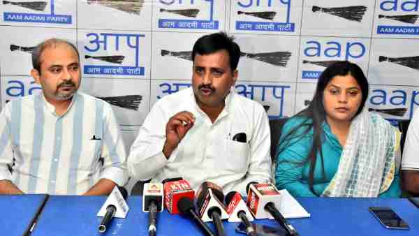 up panchayat elections: Aam Aadmi Party will contest panchayat elections in all seats in UP up panchayat elections: Aam Aadmi Party will contest panchayat elections in all seats in UP