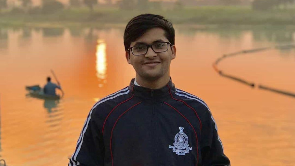 1. अंसार अहमद शेख आईएएस ( India's youngest ias officer Ansar Ahmad Shaikh )