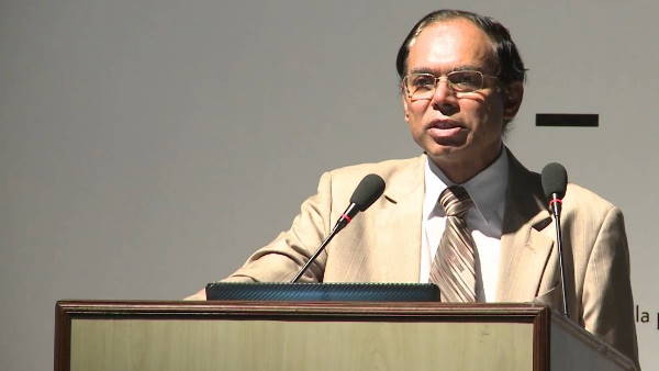 AIIMS Doctor claims that brooms may spread coronavirus