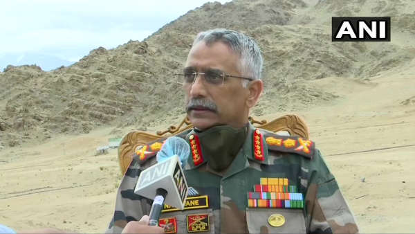 दो दिन के दौरे पर लद्दाख में सेना प्रमुख
