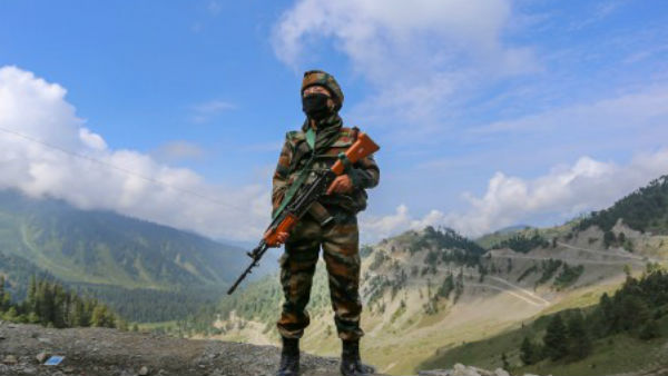 बख्तरबंद गाड़ी भी हो रही तैयार