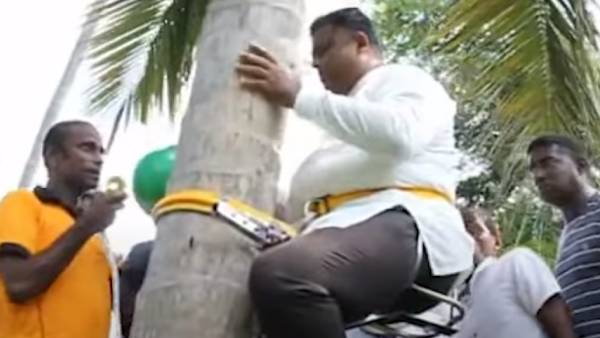 गजब की प्रेस कॉन्फ्रेंस