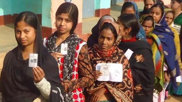 तीन चरण में होंगे मतदान 