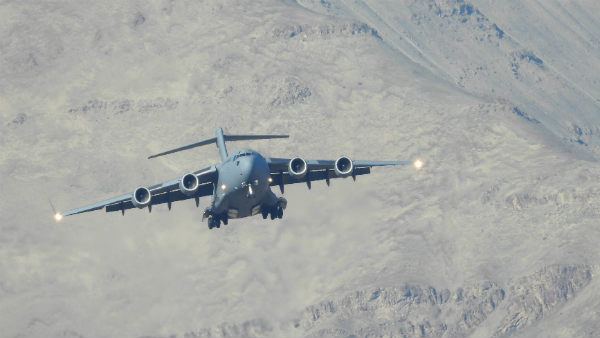 अमेरिका का C-17 ग्लोबमास्टर अमेरिका का C-17 ग्लोबमास्टर