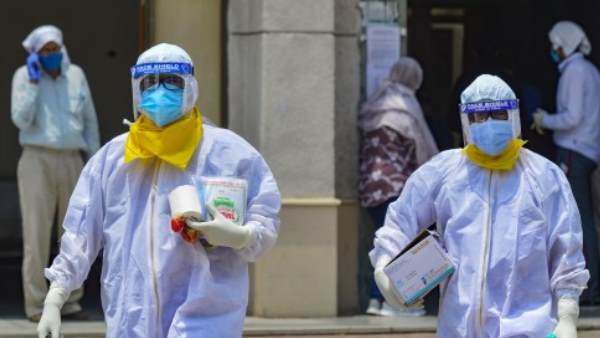 हम न तो वायरस को रोकने में कामयाब रहे हैं और न ही ....