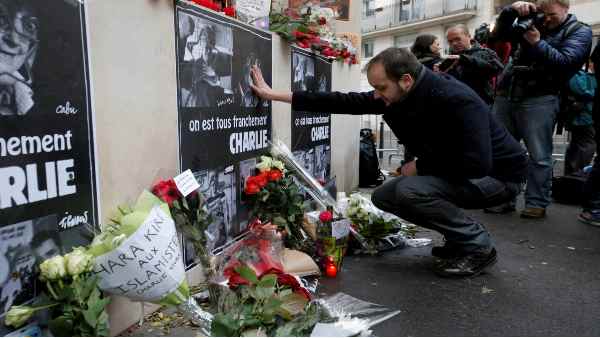 पैगंबर मोहम्मद पर फिर कार्टून छापेगा शार्ली हेब्दो