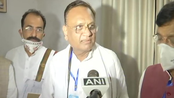 Congress warns RJD party will contest elections alone if honorable seats are not available Congress warns RJD party will contest elections alone if honorable seats are not available